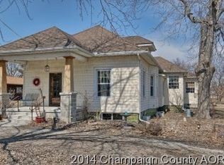 524 W High St, Farmer City, IL 61842