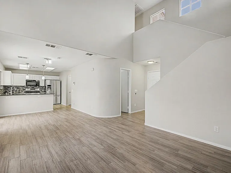 7928 Horn Beam Ct — Photo 3