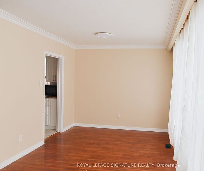 Brampton House for rent - 3 Bedrooms — photo 7