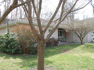 6 Oak Ln, Belvidere, NJ 07823
