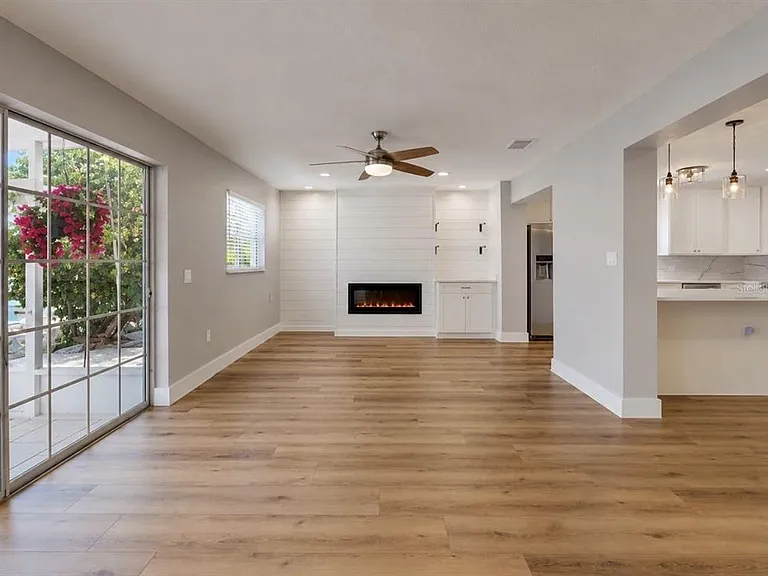 6513 Abaco Dr — Photo 20
