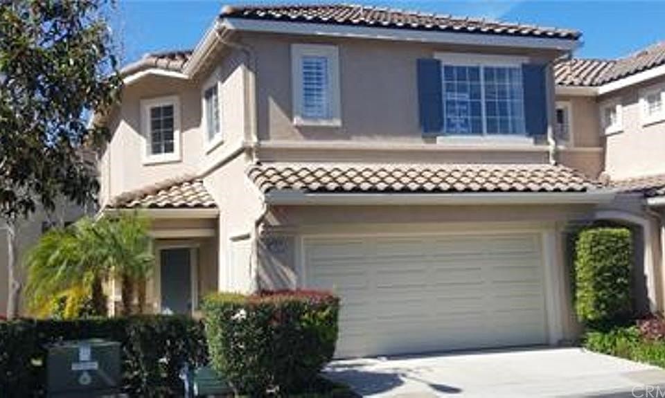 2nd image of 27475 Hyatt Ct