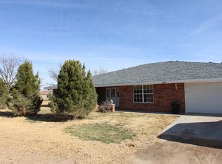 4303 Chapparal Rd, Roswell, NM 88201