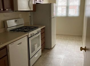 638 Independence Ave SE APT 1, Washington, DC 20003