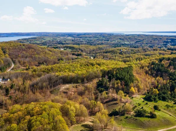 00 S Cottonwood Drive, Traverse City, MI 49684