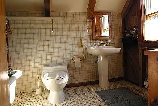 4th image of 26 Brushbroom Ln