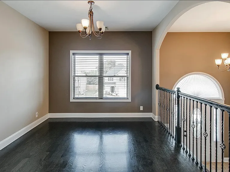 1132 Henry Place Blvd — Photo 8