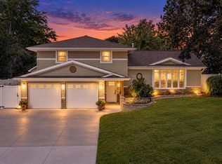 160 Roselawn BOULEVARD, Allouez, WI 54301