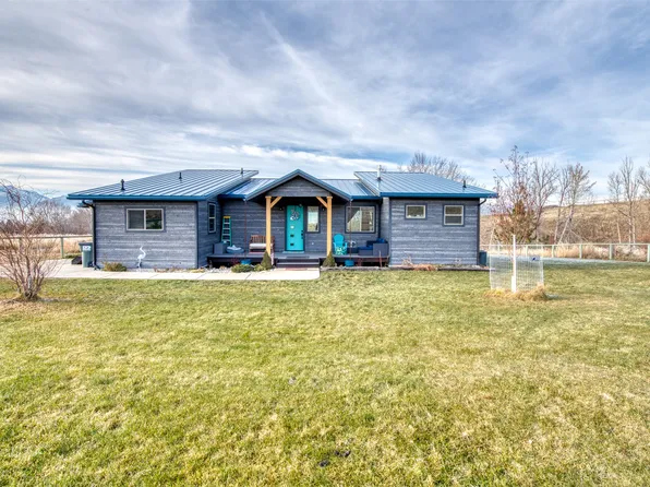 1335 Big Ditch Dr, Corvallis, MT 59828