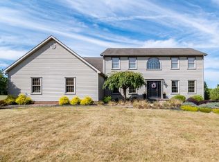205 Longview Cir, North Lima, OH 44452