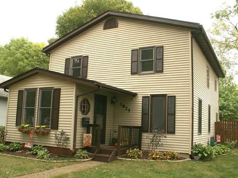 1st image of 1825 Douglas St