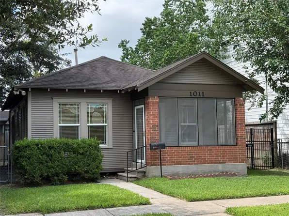 1011 Nadine St, Houston, TX 77009