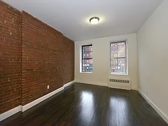 Rented by Cooper & Cooper Real Estate