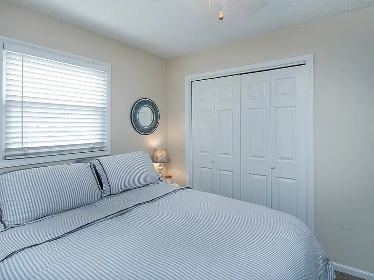 430 Vattier St — Photo 9