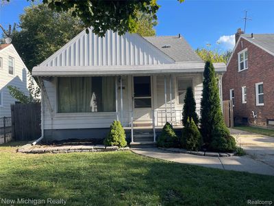 20221 Washtenaw St, Harper Woods, MI, 48225