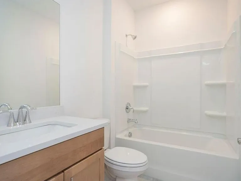 3807 Lantern Ln — Photo 18