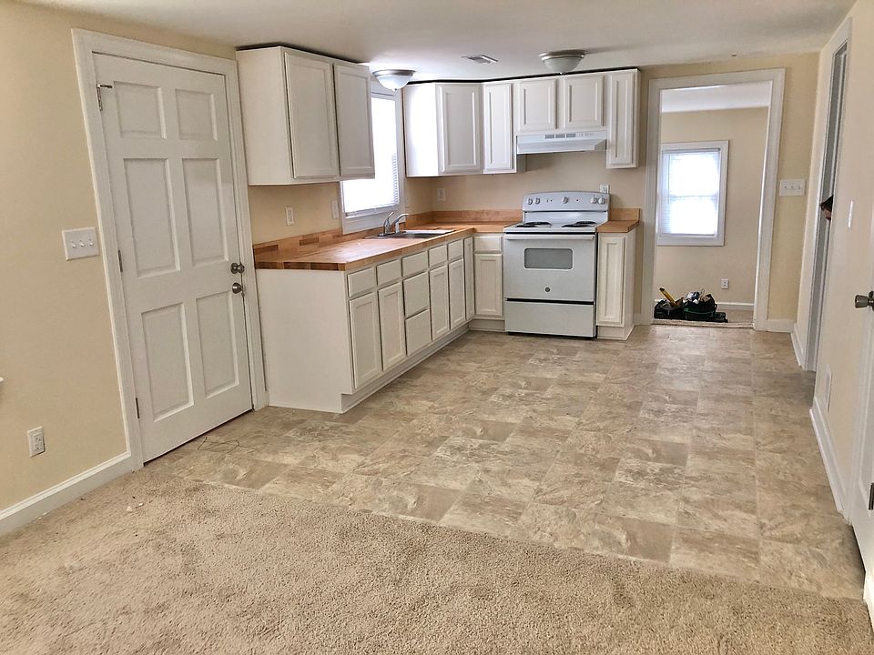 2nd image of 429 5th St
