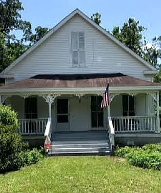1st image of 54 Railroad Ave