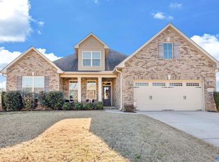 508 Foxridge Dr SW, Hartselle, AL 35640