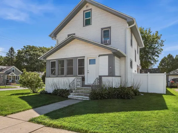 159 Gould St, Beaver Dam, WI 53916