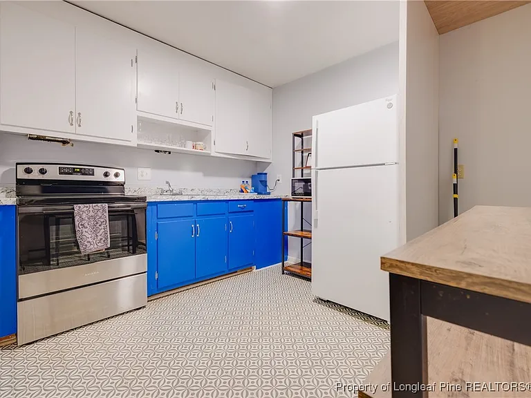 6387 Bingham Pl — Photo 3