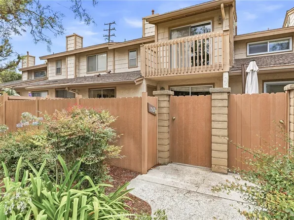 1569 Avenida Selva #201, Fullerton, CA 92833