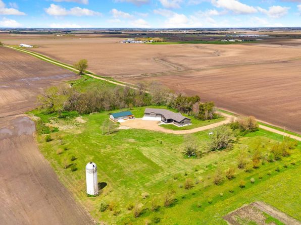 Beresford SD Real Estate - Beresford SD Homes For Sale | Zillow