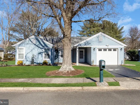 38 Sheffield Dr, Forked River, NJ 08731