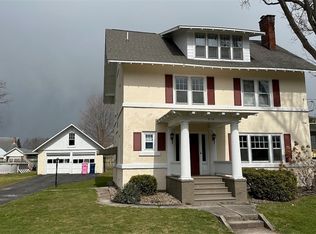 216 Drake Ave, Oneida, NY 13421