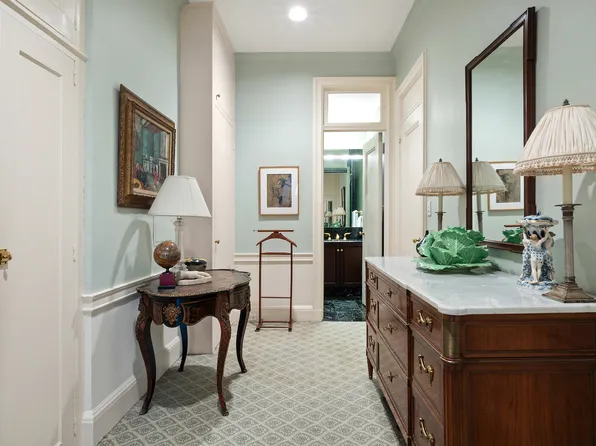 950 5th Avenue image 11 of 16