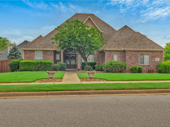4704 W Mossy Oak Trl, Rogers, AR 72758