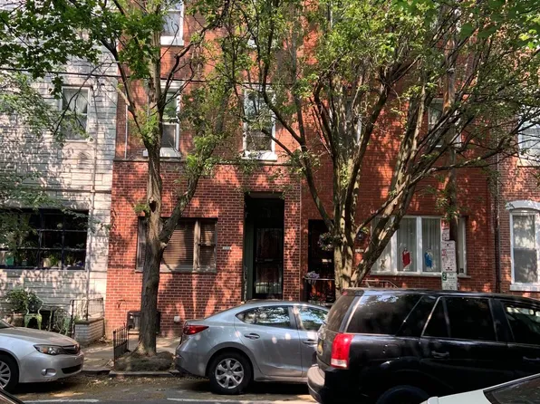1534 S 13th St, Philadelphia, PA 19147