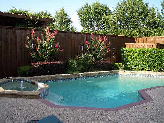 2nd image of 5908 Lennox Hill Dr
