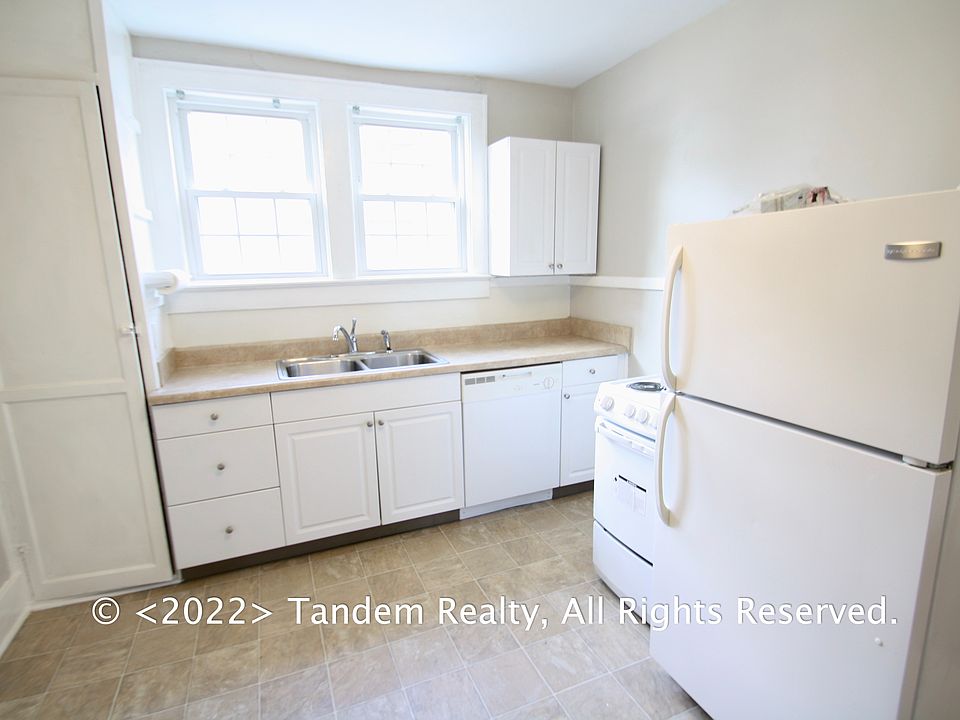 1602 16th Ave S Apt 2 (2)_08052022
