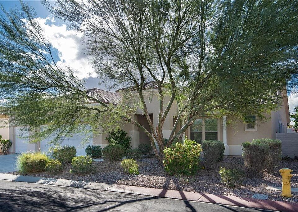1st image of 80421 Camino Santa Elise