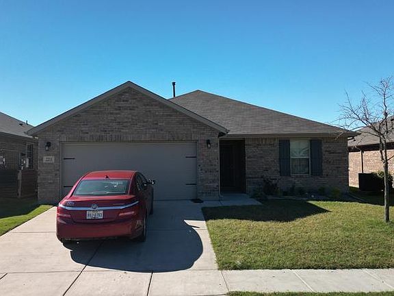 2nd image of 2211 Starling St