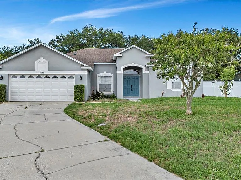 2031 Wintermere Pointe Dr — Photo 1
