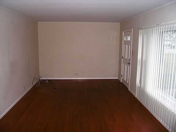 4th image of 812 N Roy Ave