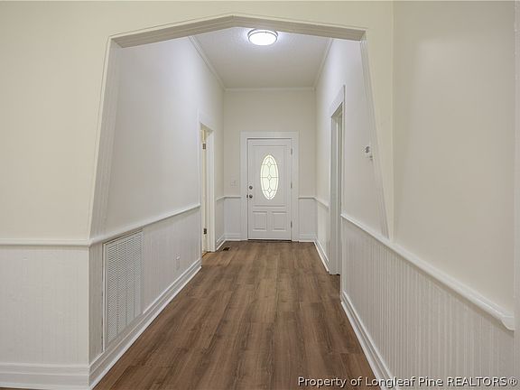 5th image of 6115 Front St