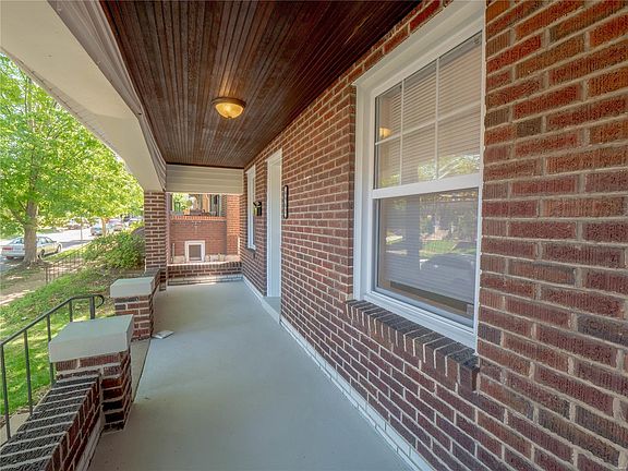 5th image of 4962 Holly Hills Ave