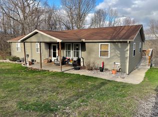 357 Cumbo Rdg, Oak Hill, WV 25901