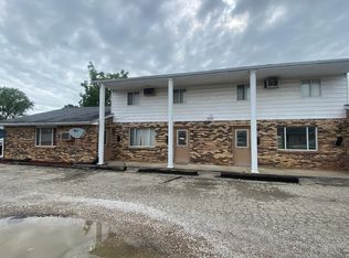 218 Huffman St APT 3, Georgetown, IL 61846