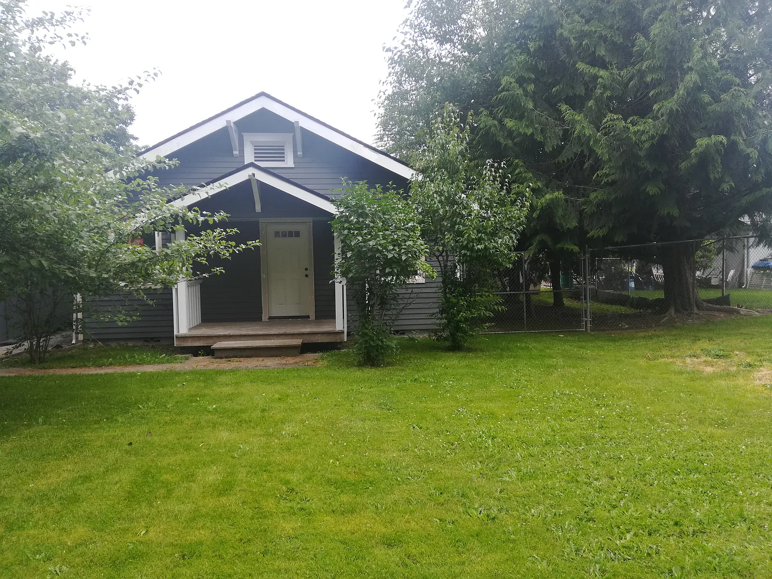 2 bed, 912 sqft, $2,200 — Photo 1