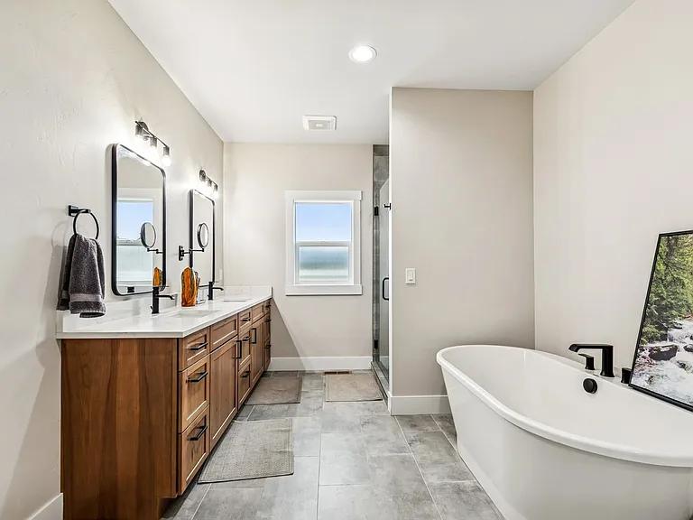 501 Wheatland Ln — Photo 29