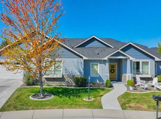 1001 Huntington Ct, Nampa, ID 83686