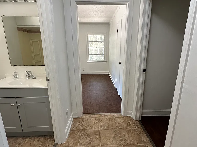 600 McLendon Ave — Photo 6