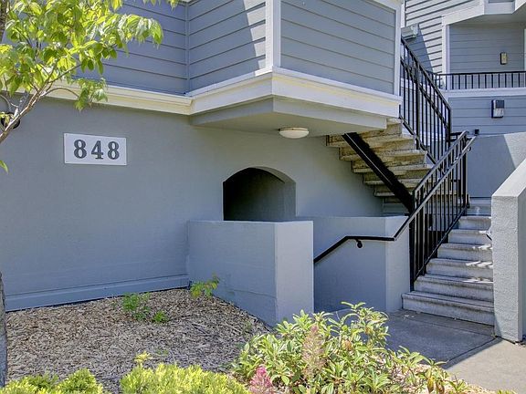 2nd image of 848 Diablo Ave APT 1