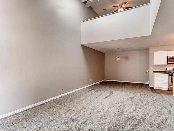 5th image of 1109 Pecks Woods Dr