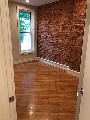 Rented by Lang Realty LLC | media 12