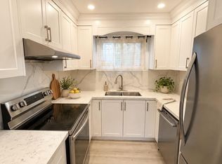 47 Nassau St, Oshawa, ON L1J 4A3